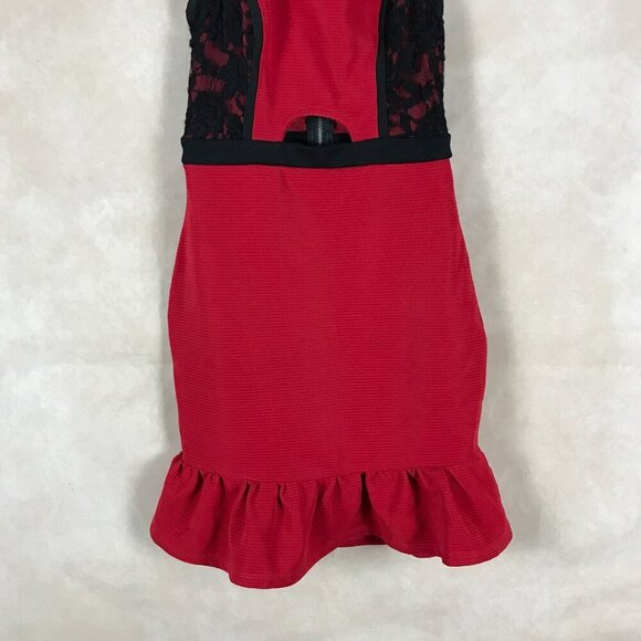 Material Girl Red Mini Skater Dress with Black Lace NWT SMALL - Picture 5 of 6